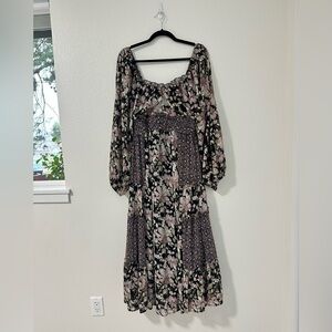 Elegant Floral Long Sleeve Dress in Black and Pink